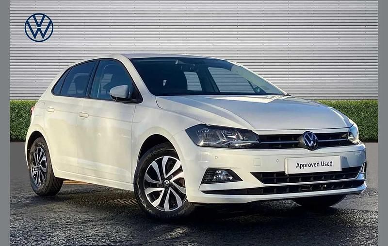 Used VW Polo Active 95 HP (69 kW) 2021 White Hatchback