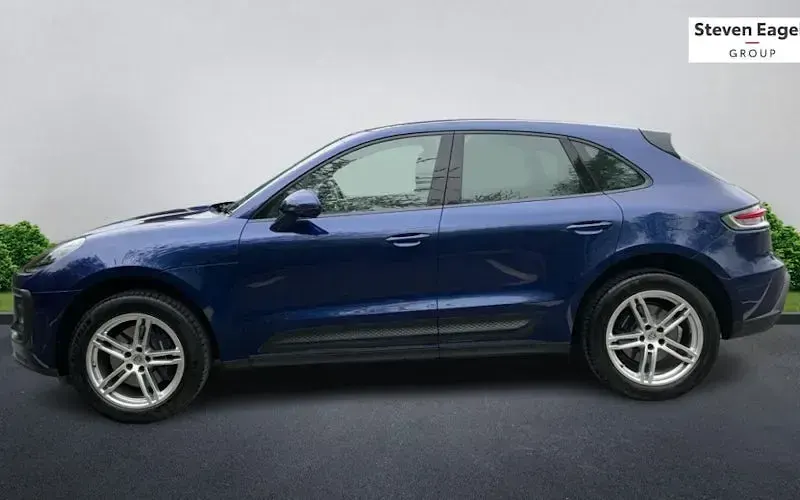 Used Porsche Macan 265 HP (194 kW) 2025 SUV