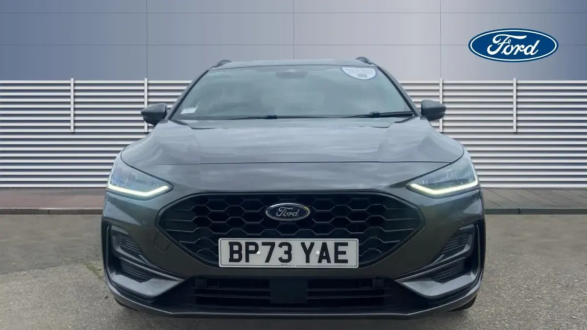 Used Ford Focus ST-Line X 125 HP (91 kW) 2023 Grey Estate