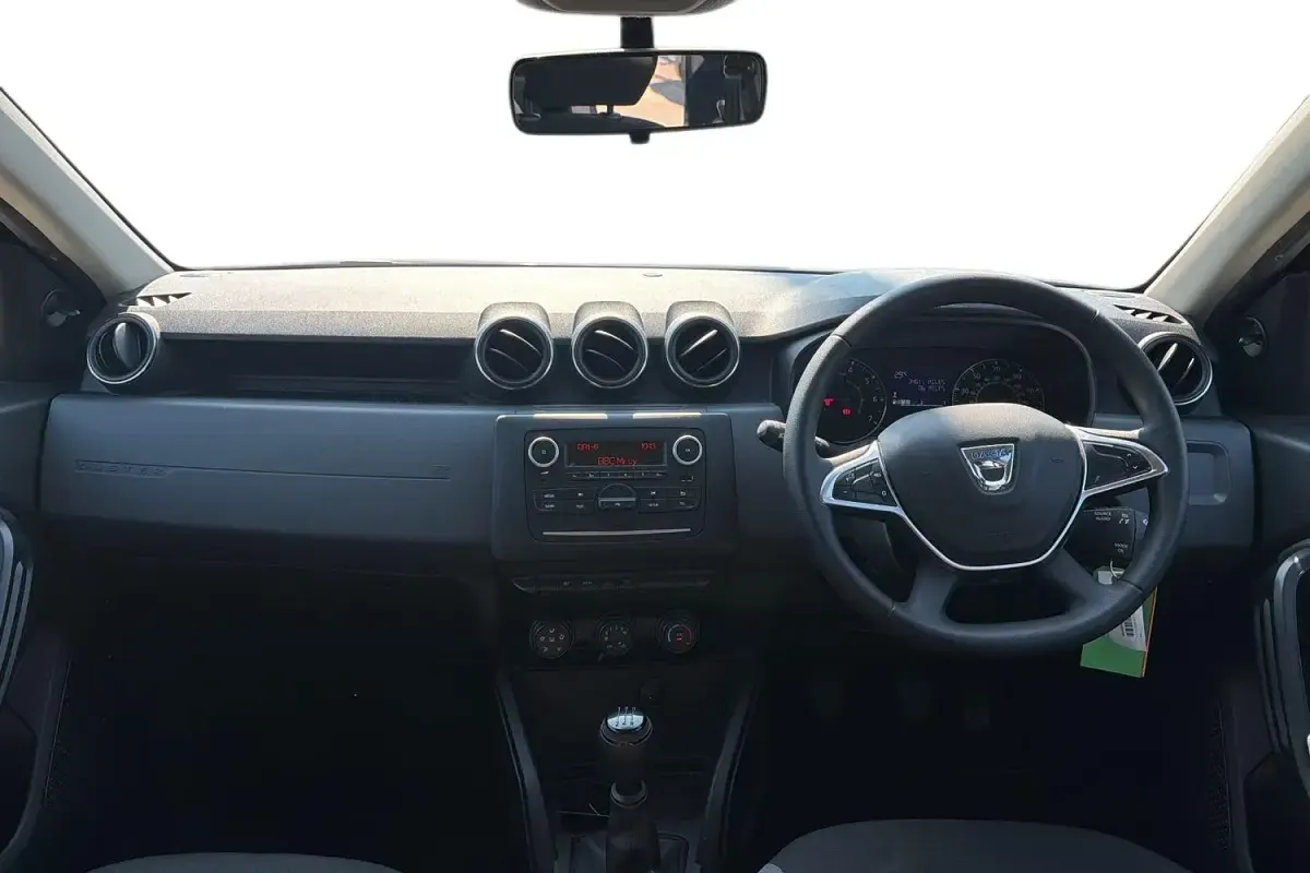 Used Dacia Duster Essentiel 116 HP (85 kW) 2019 Grey SUV