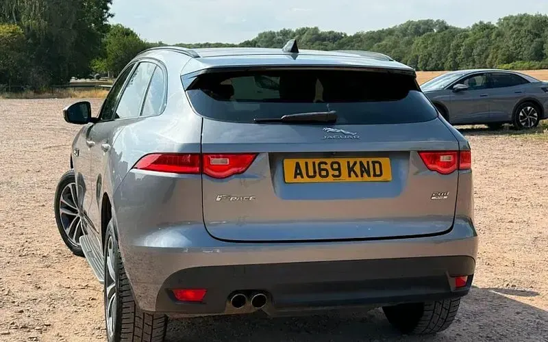 Used Jaguar F-Pace Chequered Flag 180 HP (132 kW) 2019 Grey SUV
