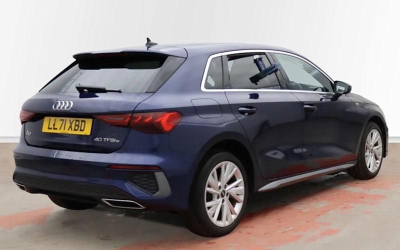 Used Audi A3 Sportback e-tron S-Line 204 HP (150 kW) 2025 Hatchback