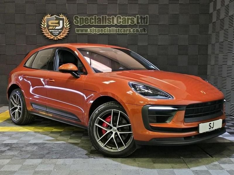 Used Porsche Macan S 380 HP (279 kW) 2023 Orange SUV