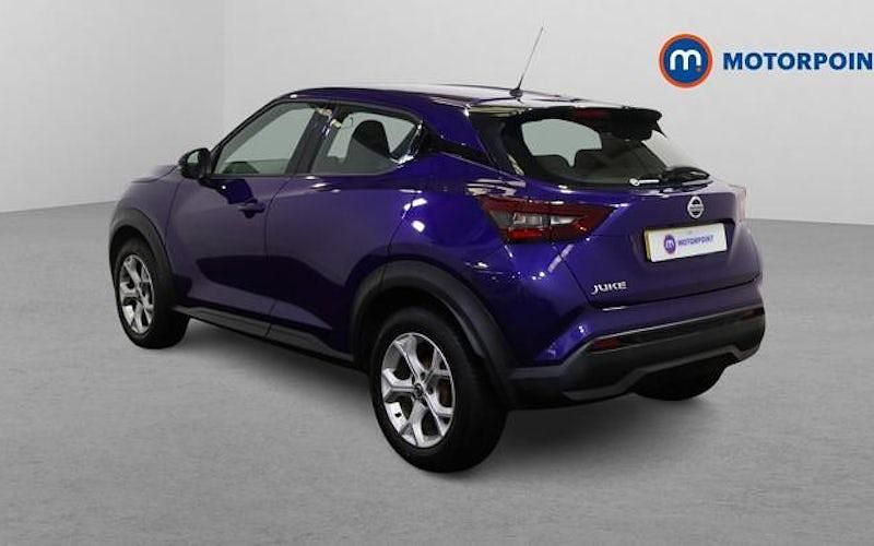 Used Nissan Juke Acenta 117 HP (86 kW) 2020 Blue SUV