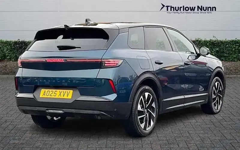 Used Vauxhall Grandland X Ultimate 136 HP (100 kW) 2024 Blue SUV