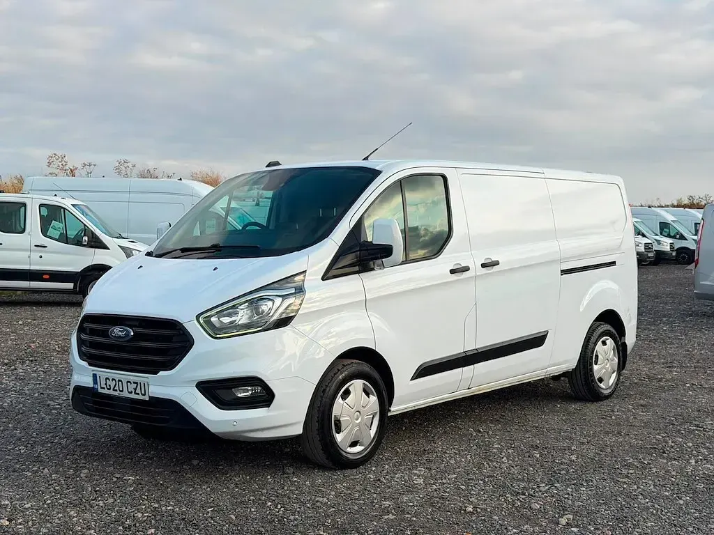 Used Ford Transit Custom Trend 130 HP (95 kW) 2020 White Van