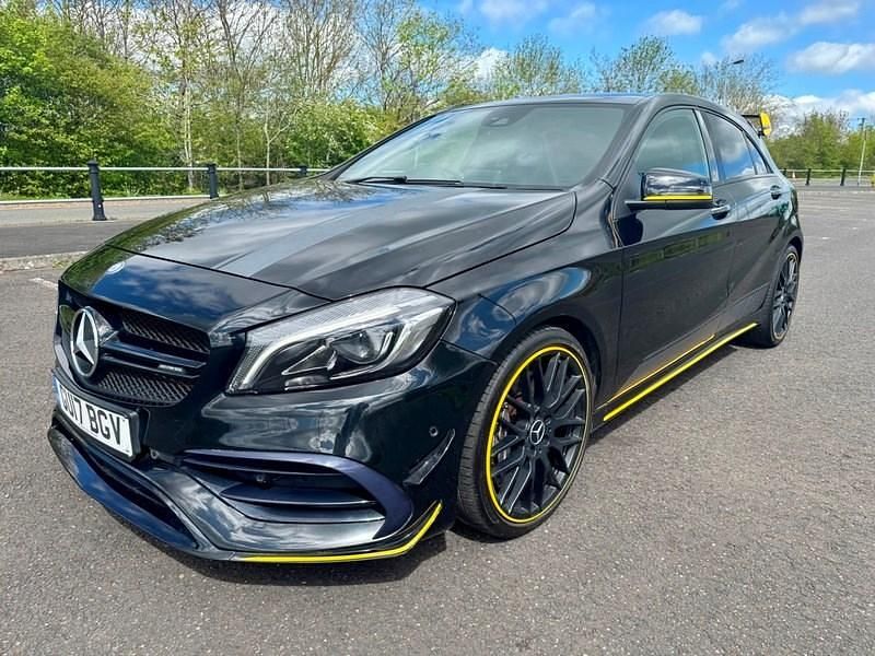 Używany Mercedes A200 AMG Line Premium 2017 Czarny Hatchback