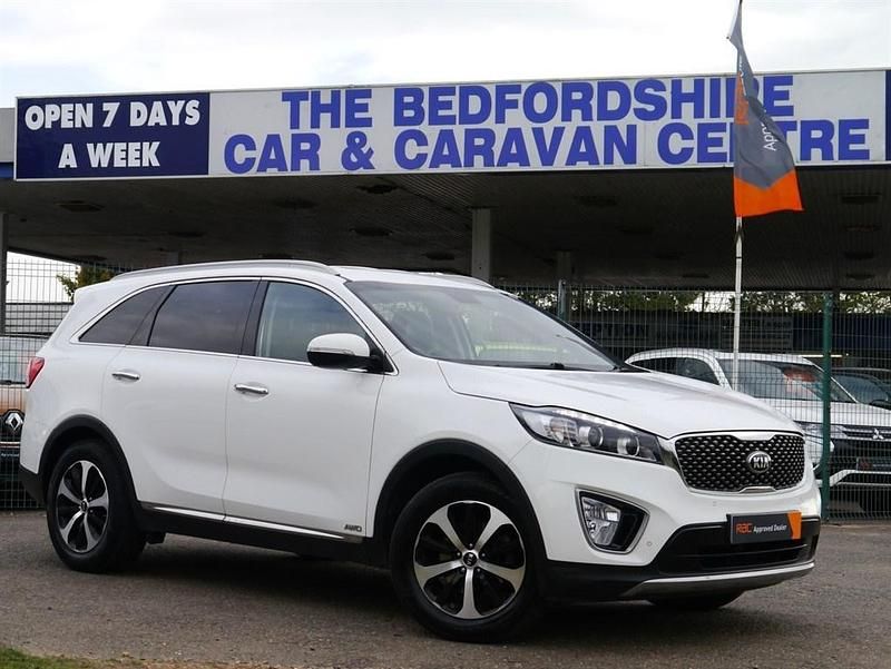 White Used 2016 Kia Sorento 2 SUV | £14,995 (Fair price) - Image 1/4