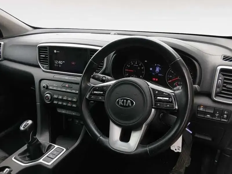 Used Kia Sportage 2021 White SUV