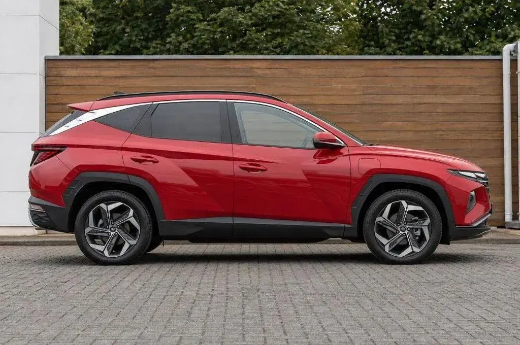 Used Hyundai Tucson Premium 265 HP (194 kW) 2022 Red SUV