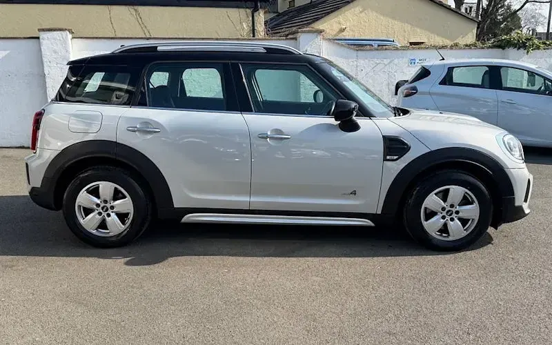 Used Mini Cooper Classic 136 HP (100 kW) 2022 Hatchback