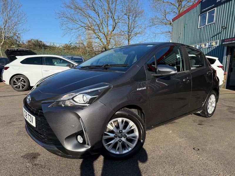 Used Toyota Yaris Hybrid 2018 Grey Hatchback