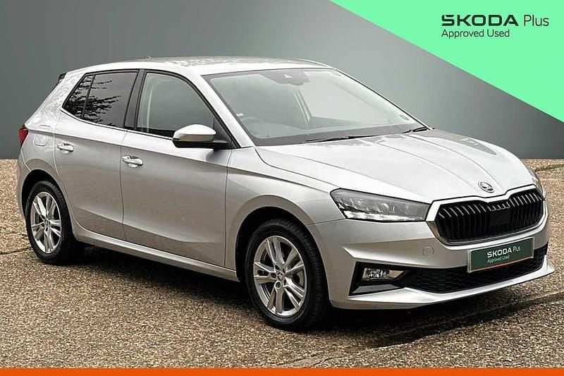 Brilliant silver metallic Used 2024 Skoda Fabia SE L Hatchback | £18,900 (A bit pricey) - Image 1/4