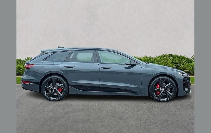 Used Audi e-tron Performance 269 kW (367 HP) 2025 Grey SUV