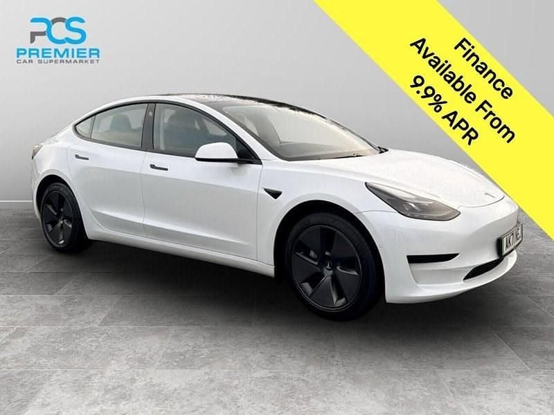 White Used 2021 Tesla Model 3 Standard Range Sedan | £16,495 (Fair price) - Image 1/3