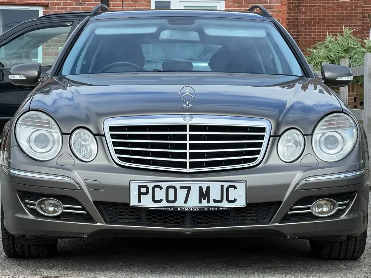 Used Mercedes E320 Avantgarde 2007 Grey Estate