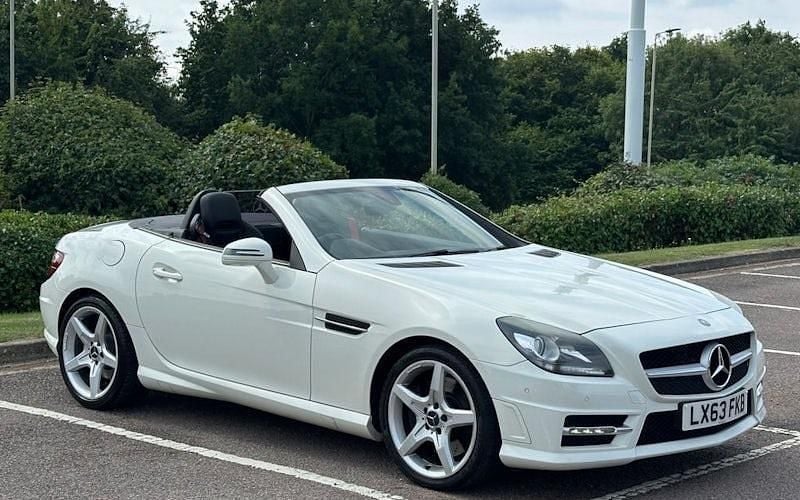 White Used 2013 Mercedes SLK200 AMG Cabriolet | £9,990 (Fair price) - Image 1/4