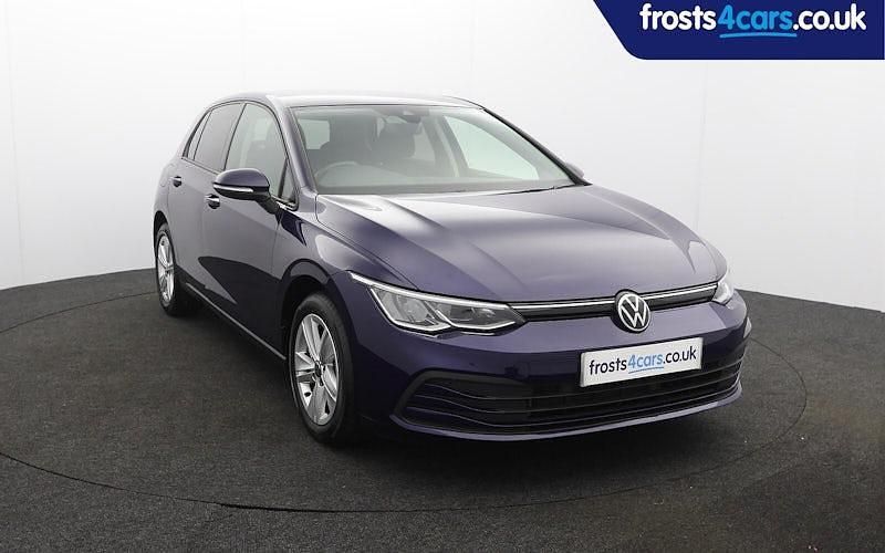 Used VW Golf VIII Life 131 HP (96 kW) 2023 Blue Hatchback