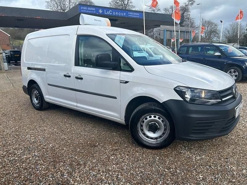 Used VW Caddy Maxi Startline 150 HP (110 kW) 2018 White MPV