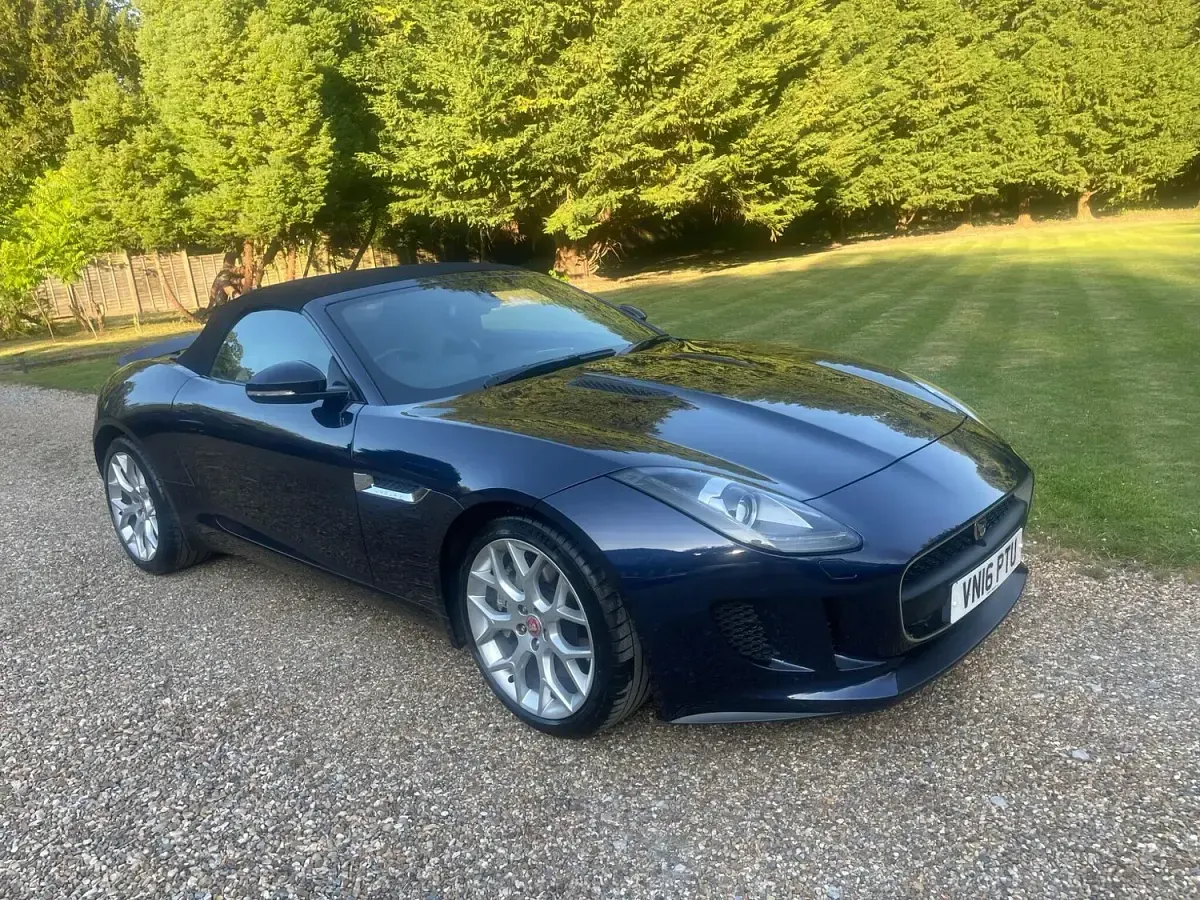 Used Jaguar F-Type Supercharged 380 HP (279 kW) 2016 Blue Cabriolet