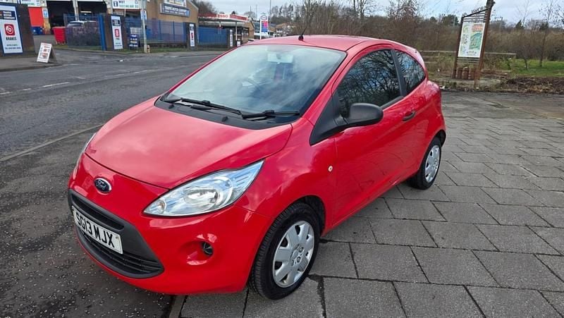 Used Ford Ka Studio 69 HP (50 kW) 2013 Red Hatchback