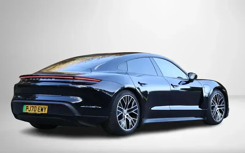 Used Porsche Taycan 389 kW (530 HP) 2023 Sedan