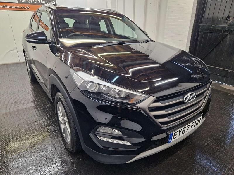 Black Used 2017 Hyundai Tucson SE SUV | £6,795 (A bit pricey) - Image 1/4