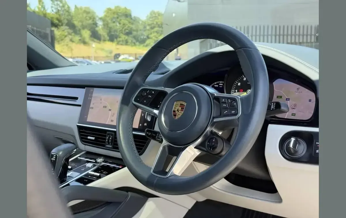 Used Porsche Cayenne 456 HP (335 kW) 2023 Grey SUV