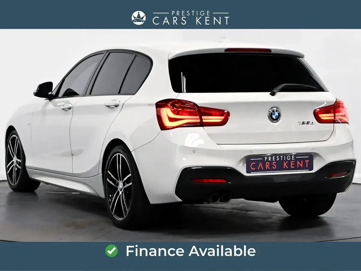 Used BMW 125 M Sport 220 HP (161 kW) 2018 White Hatchback