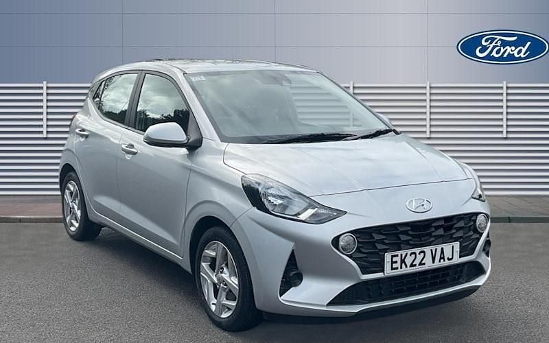 Silver Used 2022 Hyundai i10 SE Hatchback | £12,220 (Fair price) - Image 1/4