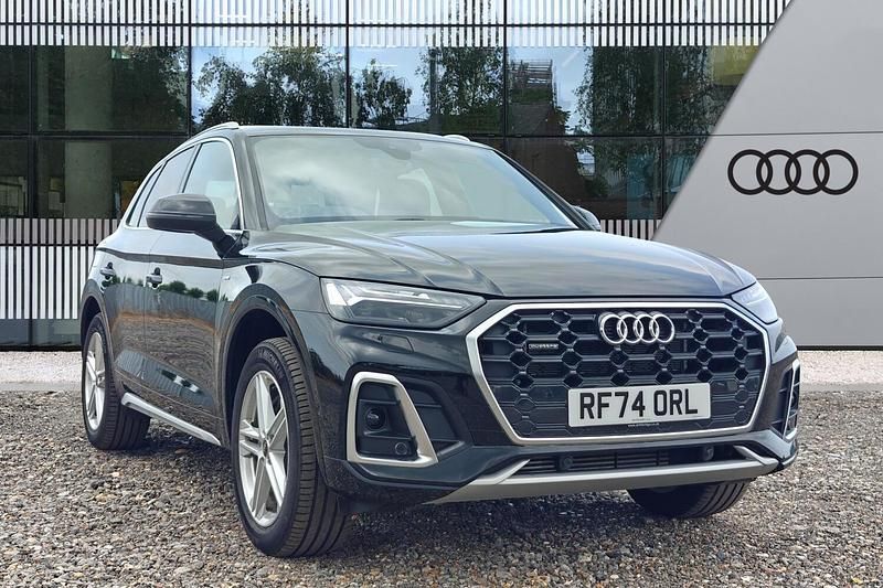 Black Used 2025 Audi Q5 S-Line SUV | £39,690 (Fair price) - Image 1/4