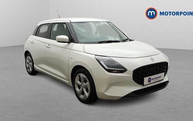 Used Suzuki Swift 82 HP (60 kW) 2025 White Hatchback