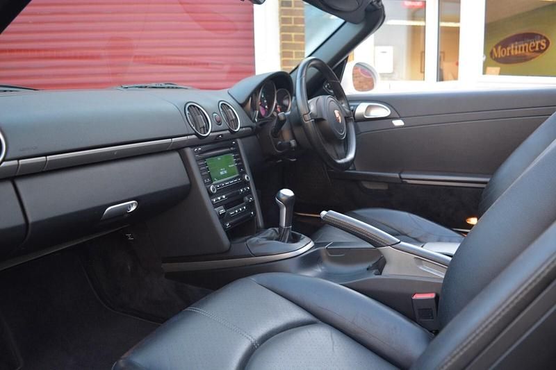 Used Porsche Boxster 255 HP (187 kW) 2010 White Cabriolet