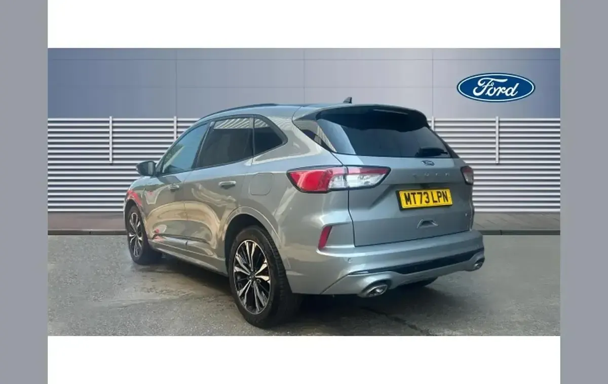 Used Ford Kuga ST-Line X 190 HP (139 kW) 2023 Silver SUV