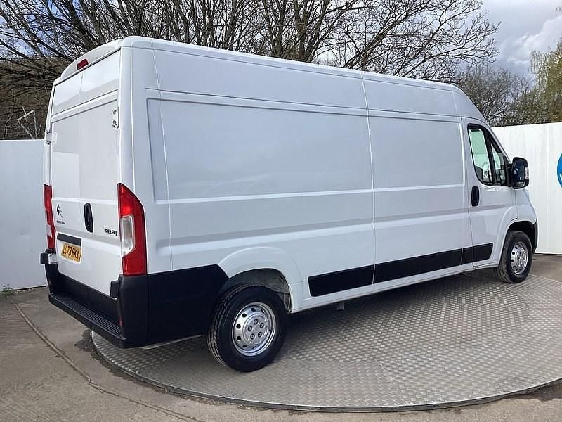 Used Citroën Relay 140 HP (102 kW) 2023 White Van