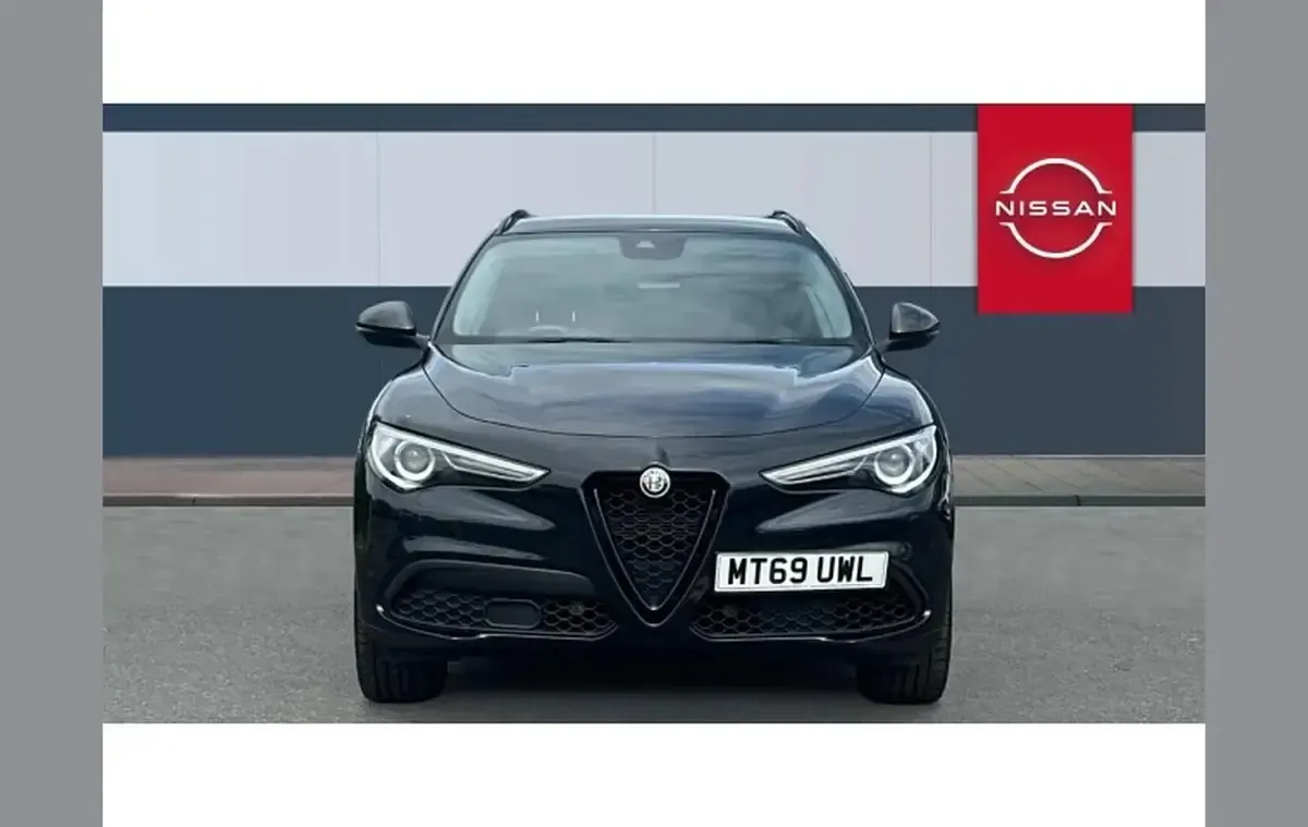 Used Alfa Romeo Stelvio 196 HP (144 kW) 2019 Black SUV