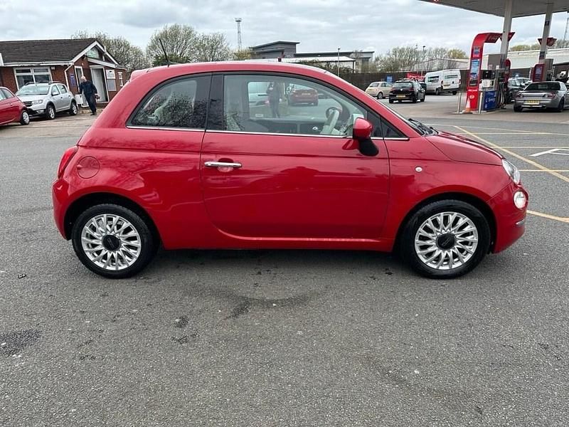 Used Fiat 500 Lounge 69 HP (50 kW) 2017 Red Hatchback