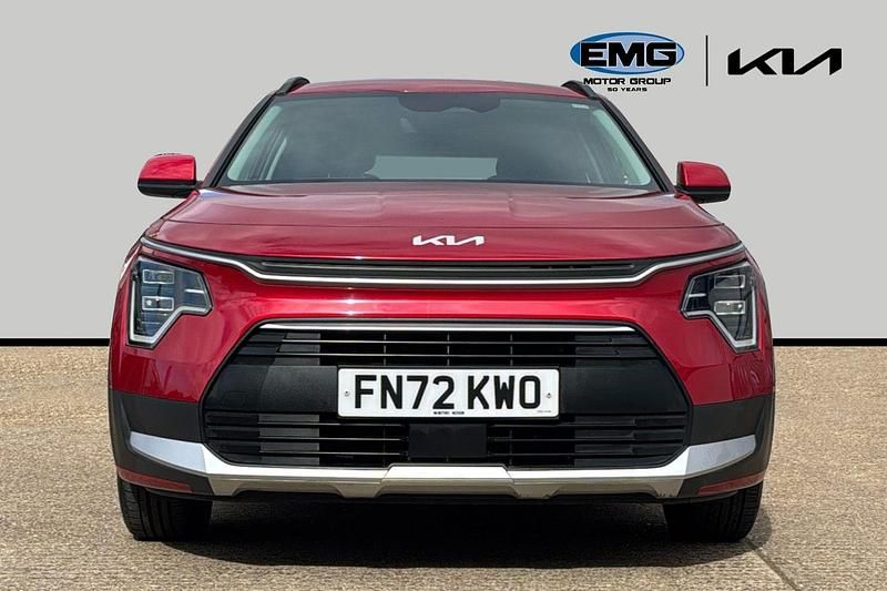 Used Kia Niro 139 HP (102 kW) 2022 Red SUV