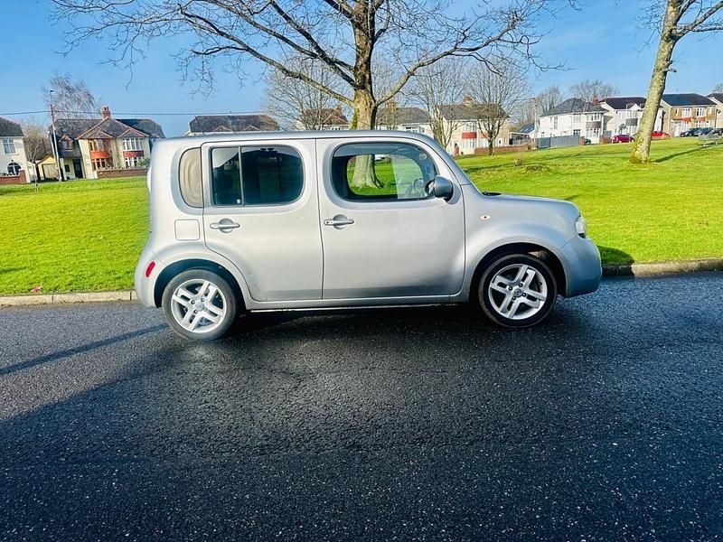 Used Nissan Cube 2010 Silver Hatchback