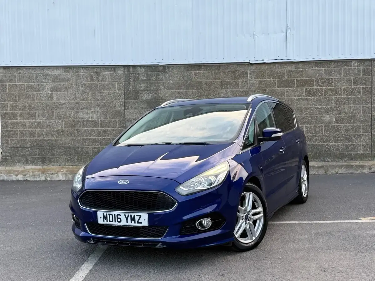 Used Ford S-MAX Sport 2016 Blue MPV