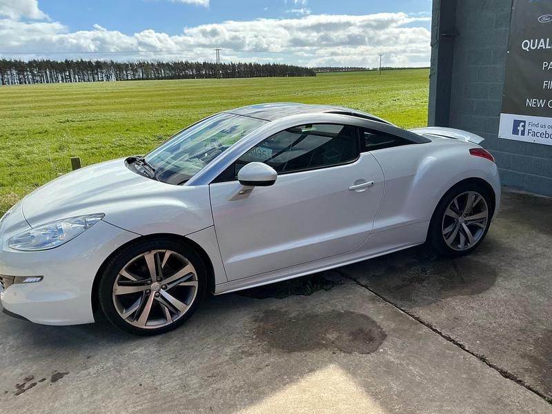 Used Peugeot RCZ GTi 2015 White Coupe