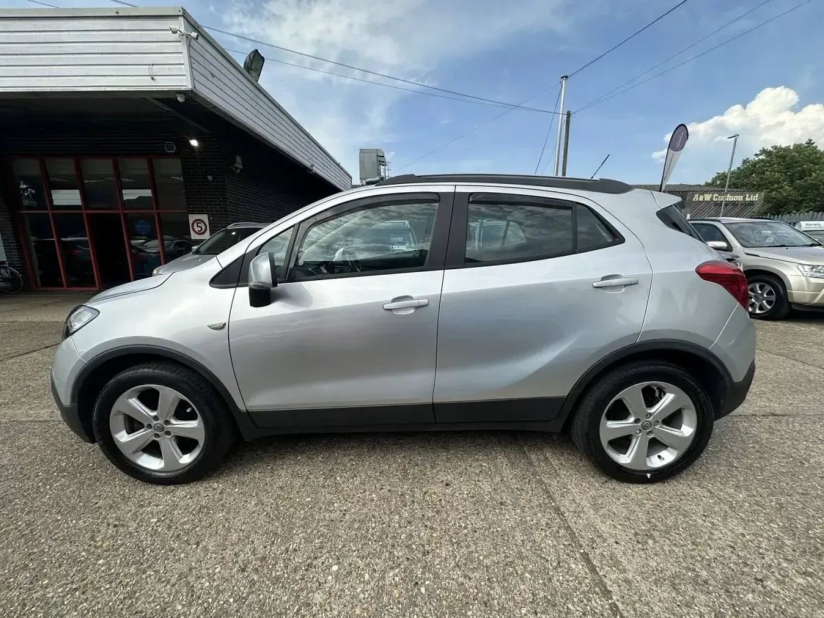 Used Vauxhall Mokka 134 HP (98 kW) 2015 Silver SUV