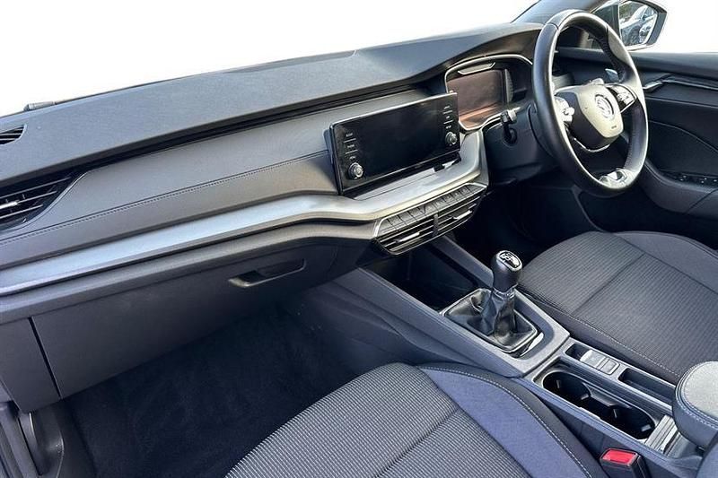 Used Skoda Octavia SE First Edition 110 HP (80 kW) 2020 Quartz grey metallic Hatchback