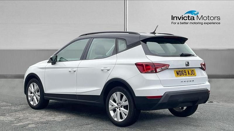 Used Seat Arona SE Technology 2020 White SUV