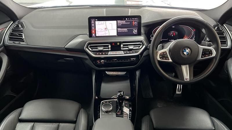 Usado BMW X4 M Sport 190 CV (139 kW) 2023 Gris SUV