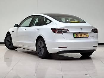 Used Tesla Model 3 Long Range AWD 11 kW (15 HP) 2021 White Sedan