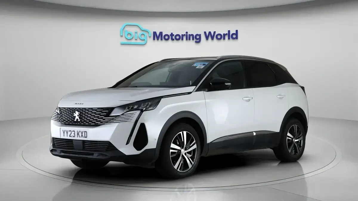 Used Peugeot 3008 Allure+ 131 HP (96 kW) 2022 White SUV