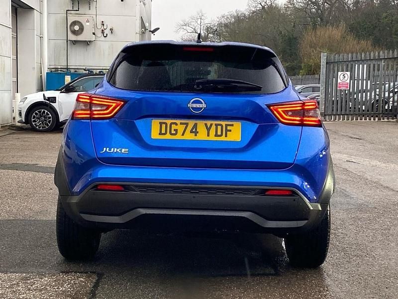 Used Nissan Juke N-Connecta 2024 Blue SUV