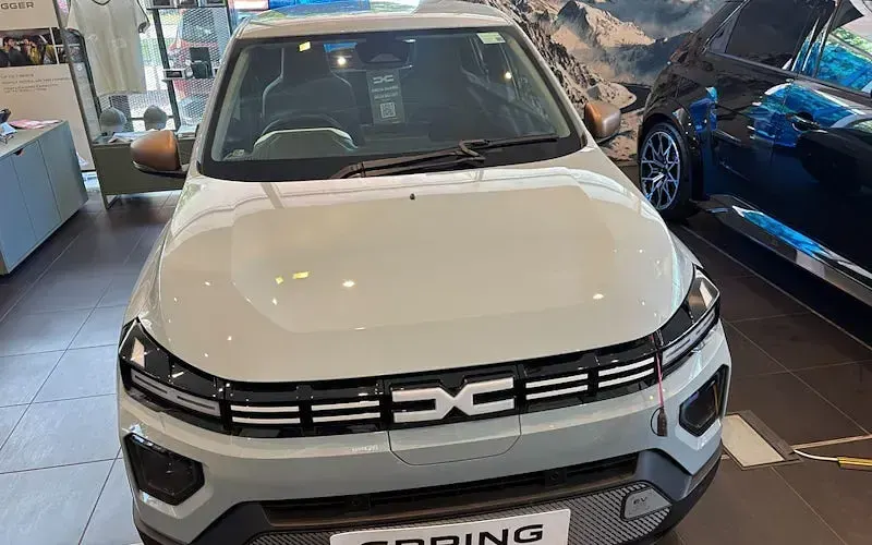New Dacia Spring Extreme 75 kW (102 HP) 2026 Hatchback