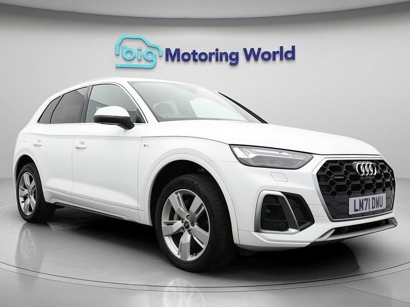 White Used 2021 Audi Q5 S-Line SUV | £27,900 (Good price) - Image 1/4